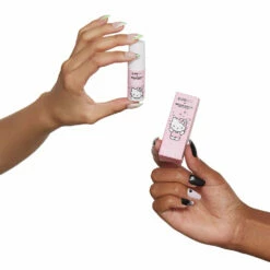 Best reviews of 👍 glamnetic Hello Kitty Brush-On Nail Glue 🔔 -Cheapglamnetic Store 2022 06 BrushOnGlue Hand Web Opt 01